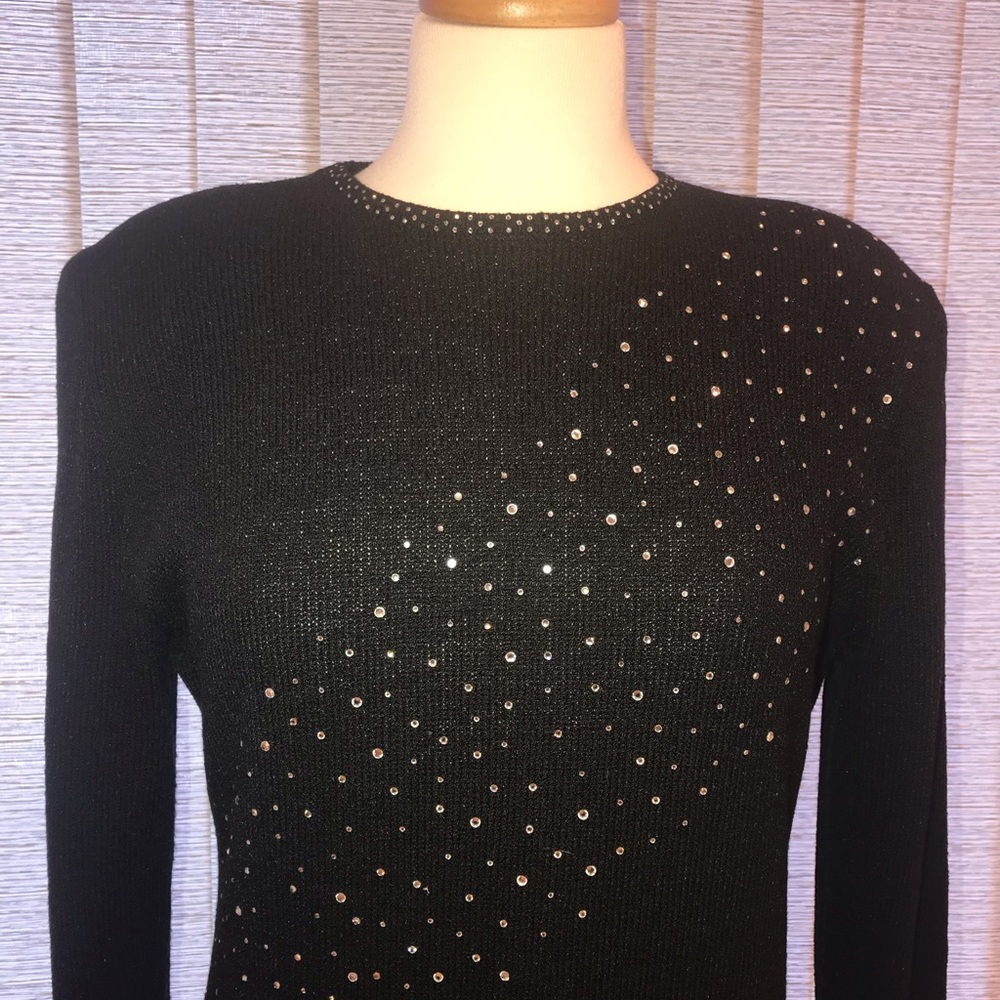(SOLD)Classic, Elegant Black Knit Dress!